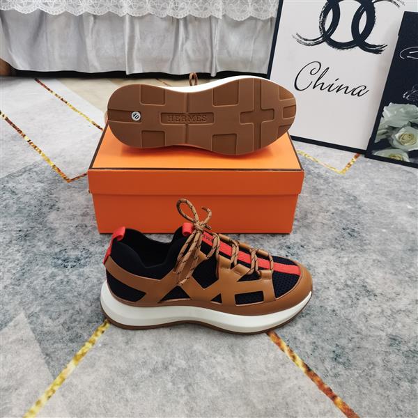 2025112815400681 330